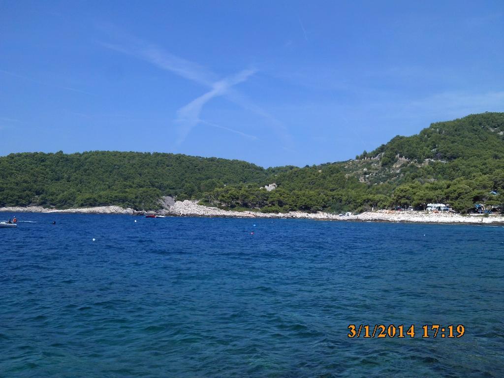 Studio Lenka Milna (Hvar)